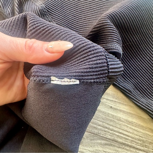 Balance Athletica | Vitality Synergy Open Back Long Sleeve - Picture 7 of 9